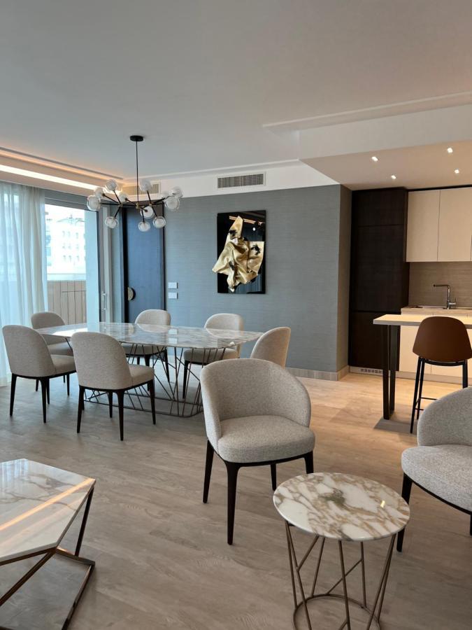 Ceccarini 9 Home Suite Home Riccione Buitenkant foto