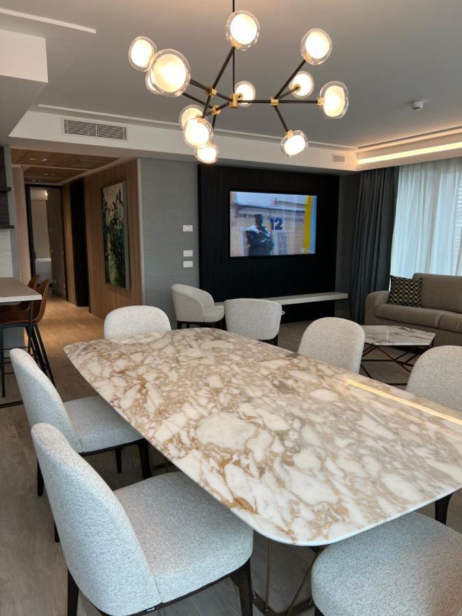 Ceccarini 9 Home Suite Home Riccione Buitenkant foto